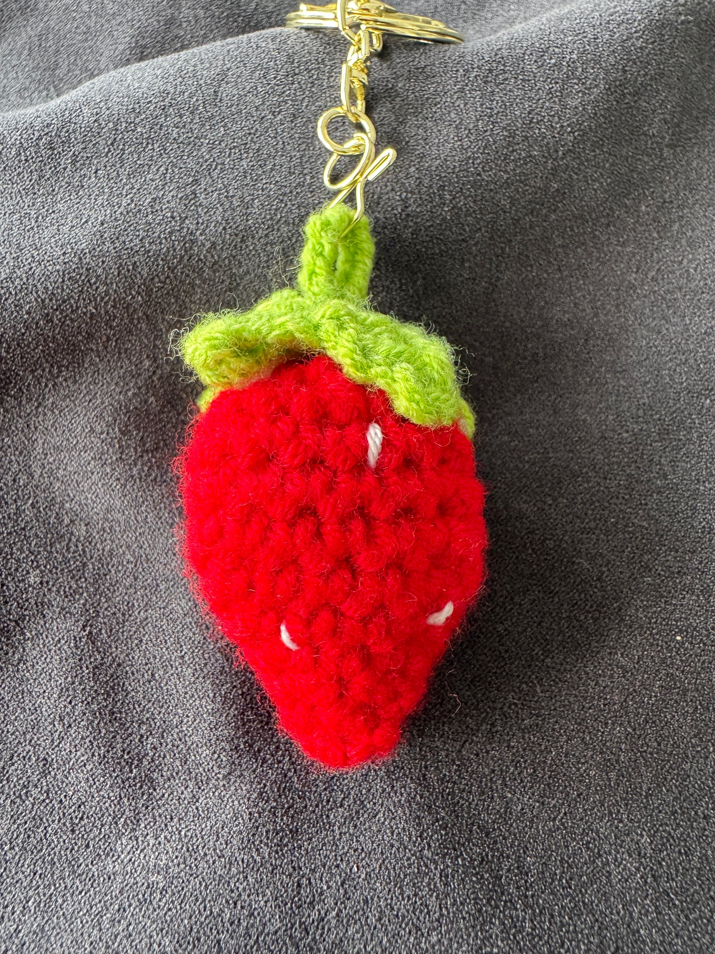 Strawberry keyring 🍓