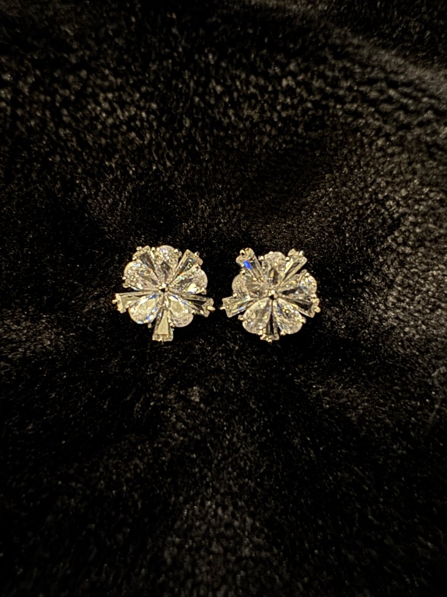 Diamanté snowflakes