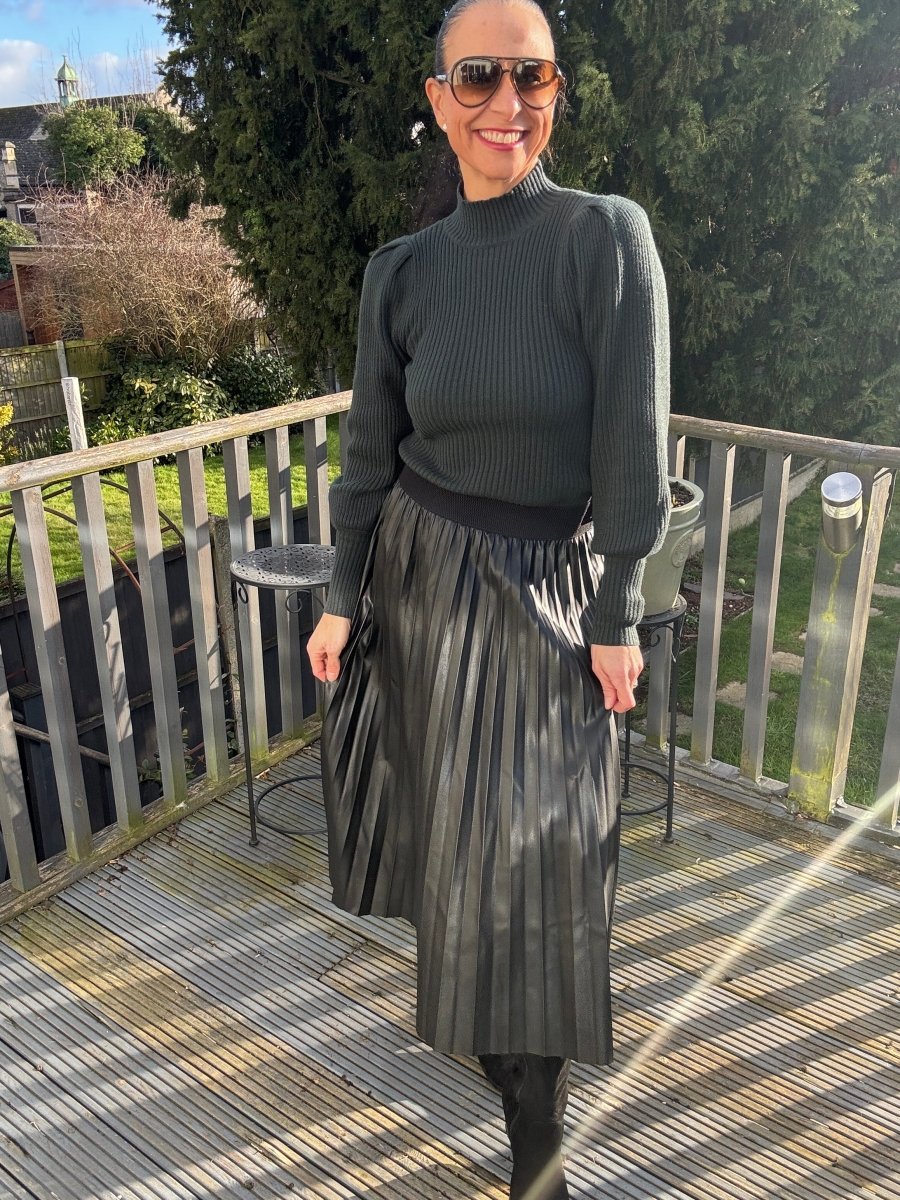 Faux leather pleated skirt