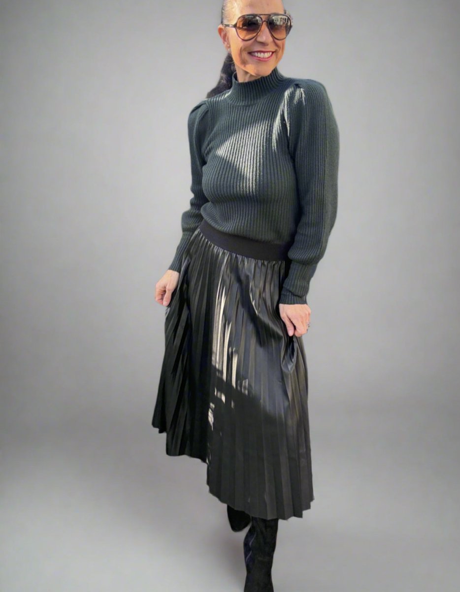 Faux leather pleated skirt