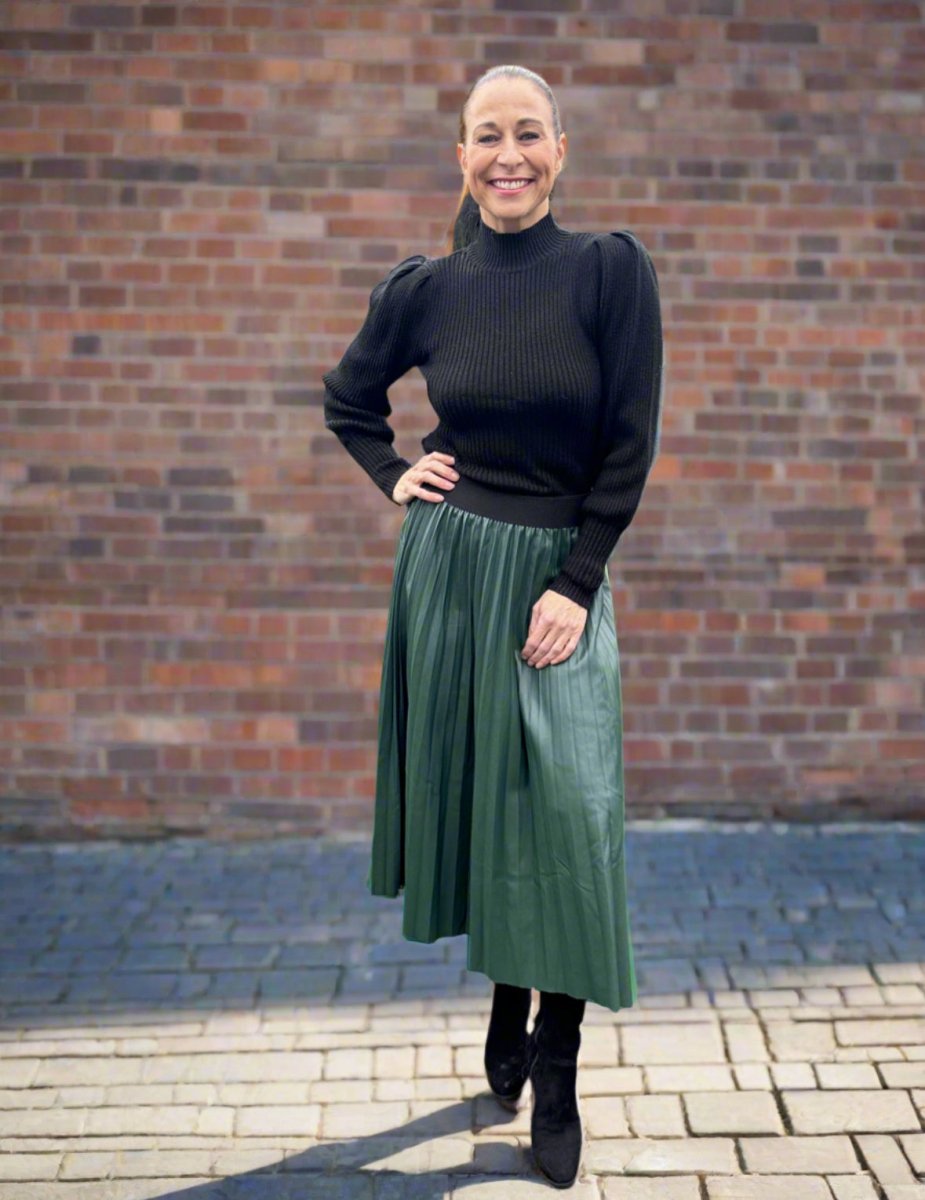 Faux leather pleated skirt