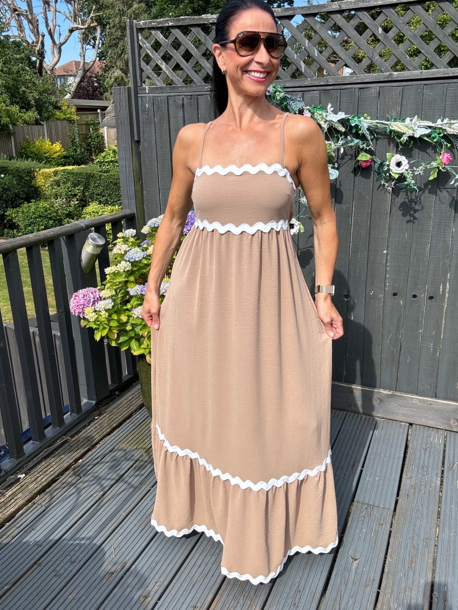 Faye Maxi
