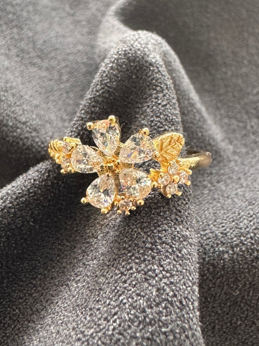 Flower ring