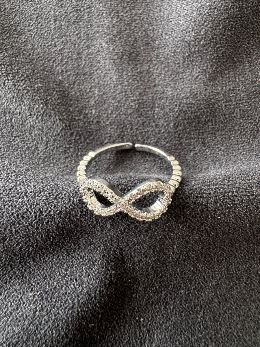 Infinity ring ♾️
