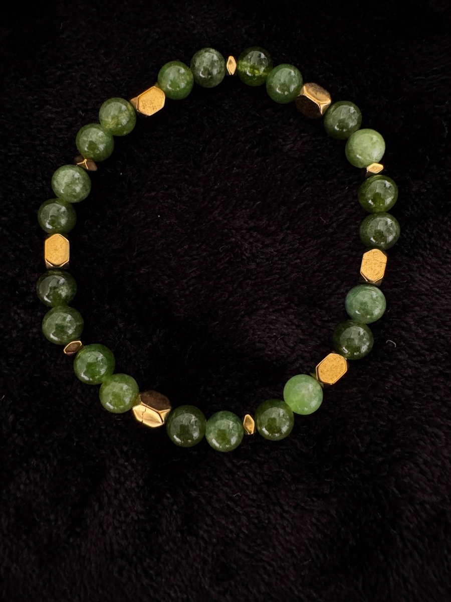 Jade and gold crystal bracelet