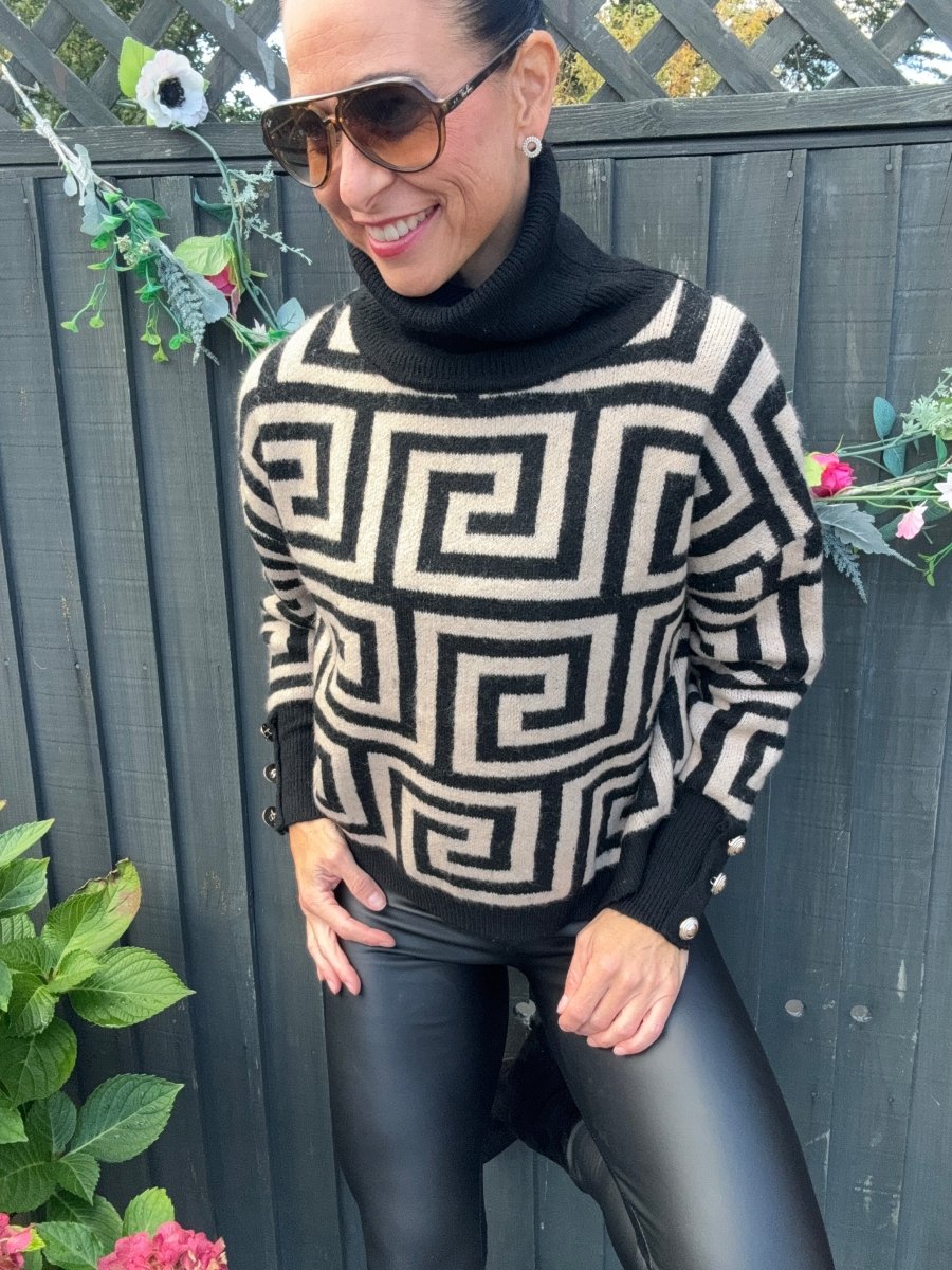 Monochrome maze knit