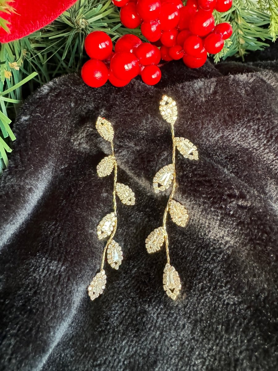 Silver drop leaf earring