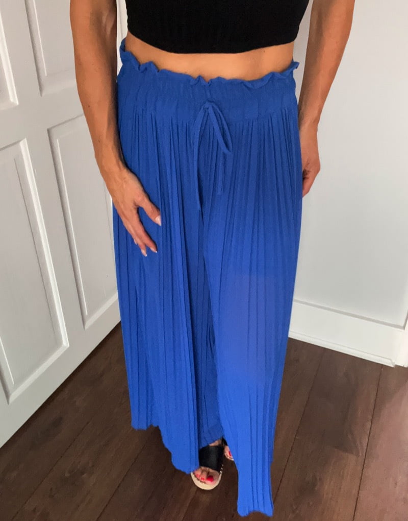 Blue pleated elasticated half lined trousers
