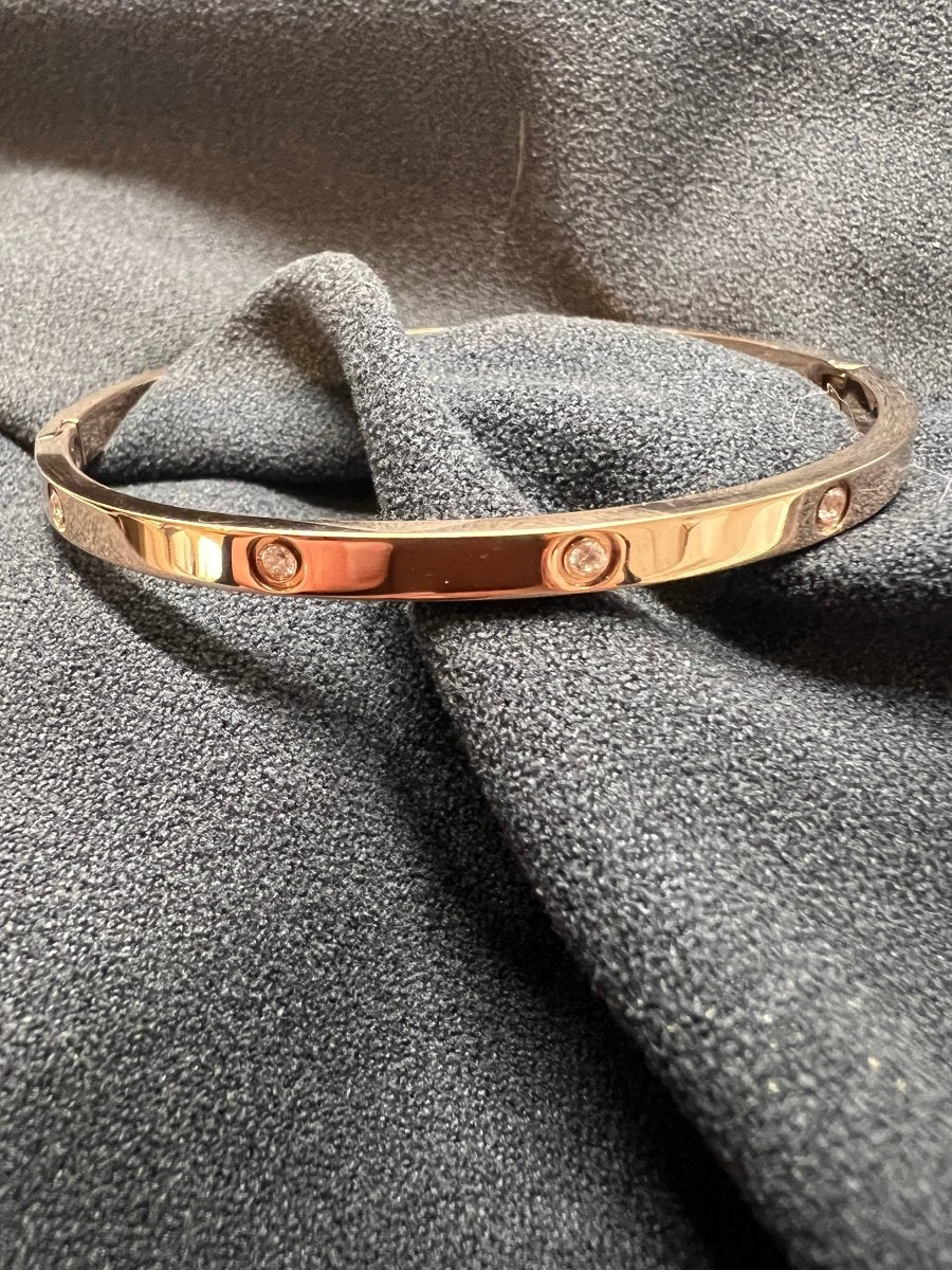 Diamond stud bangle