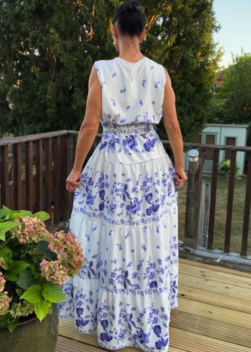 Elegant floral sleeveless floor length dress