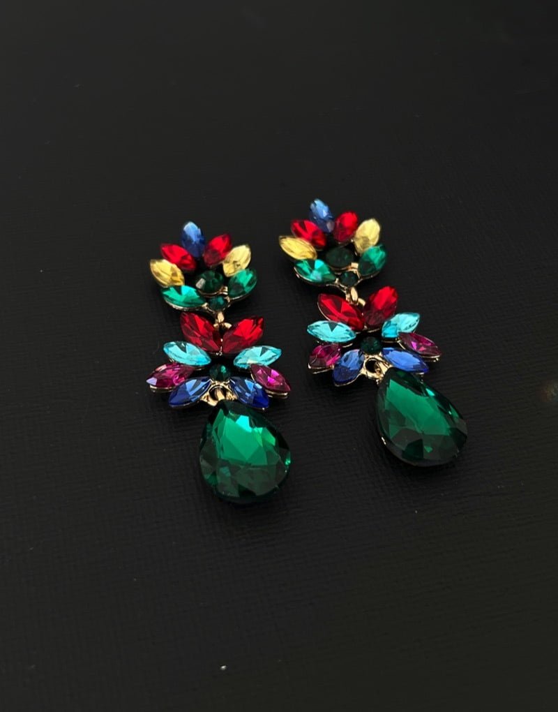 Leaf drop earrings