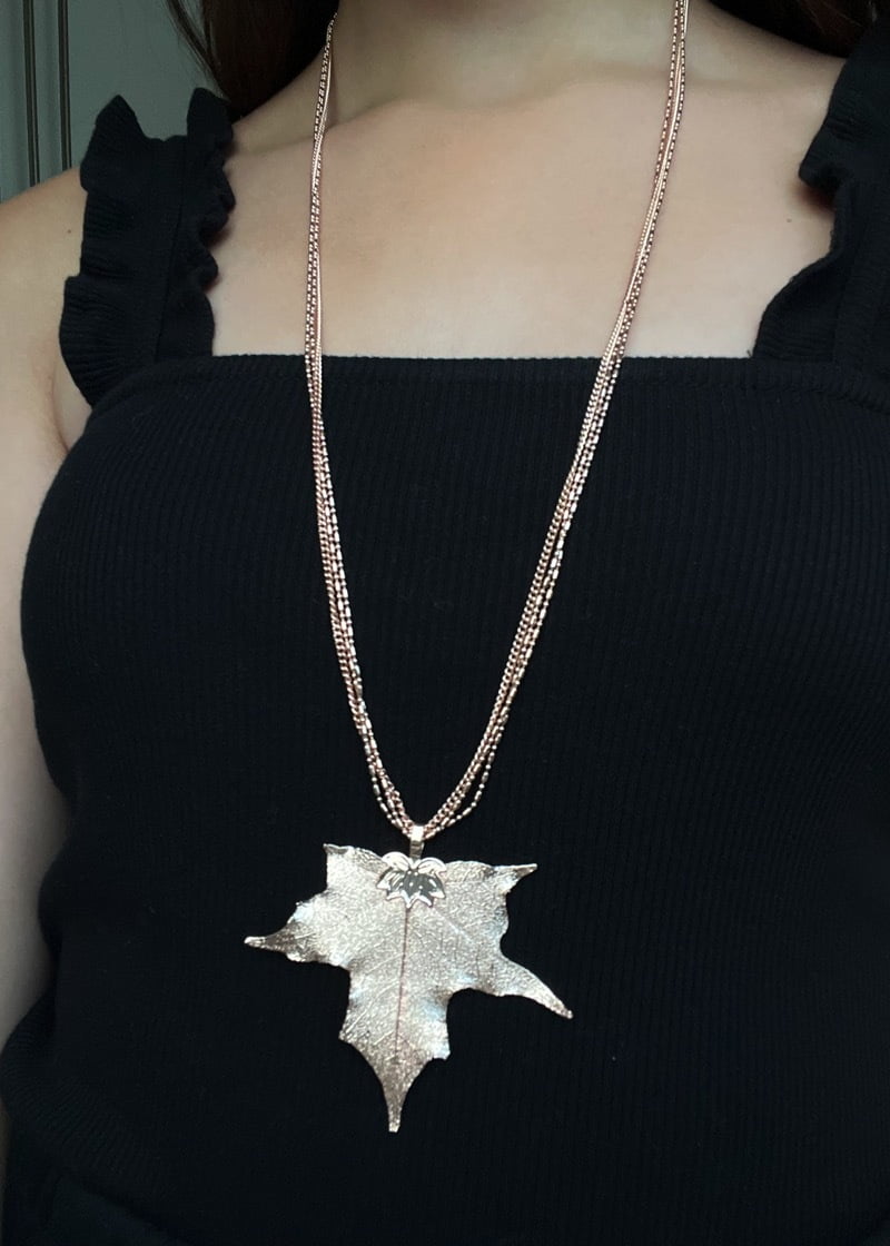 Maple leaf necklace