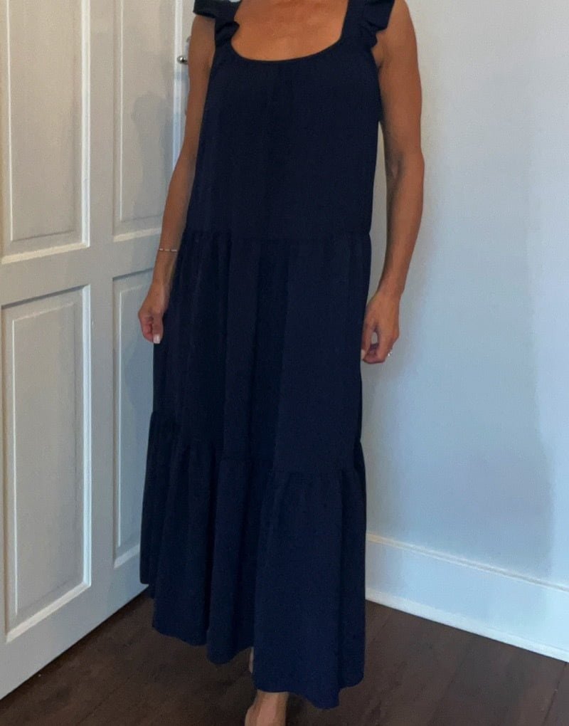 Maxi pleated strapped dress