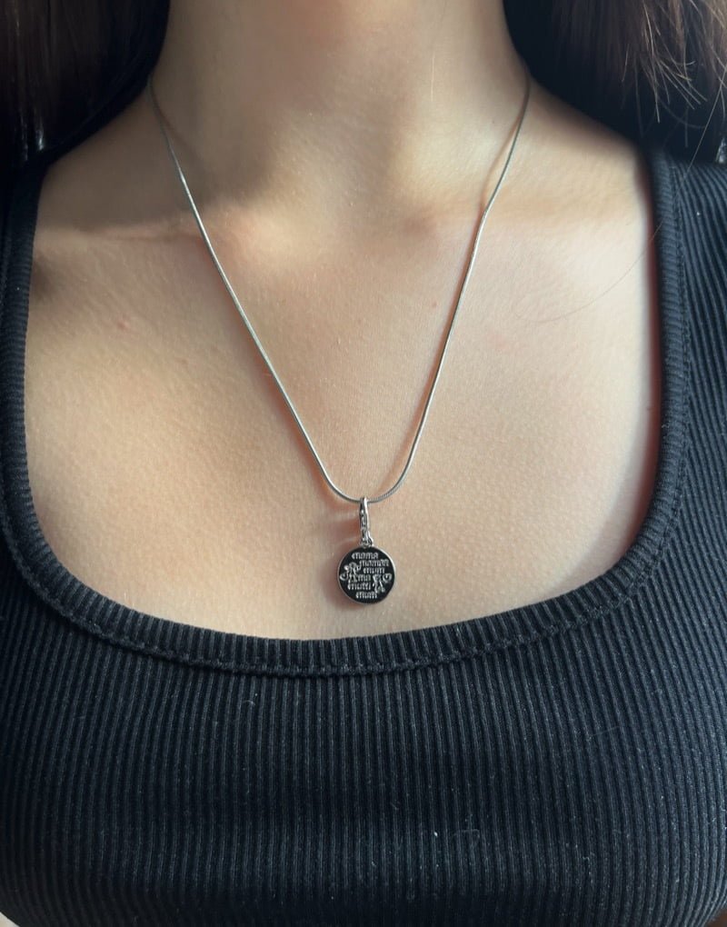 Mum inscribed necklace