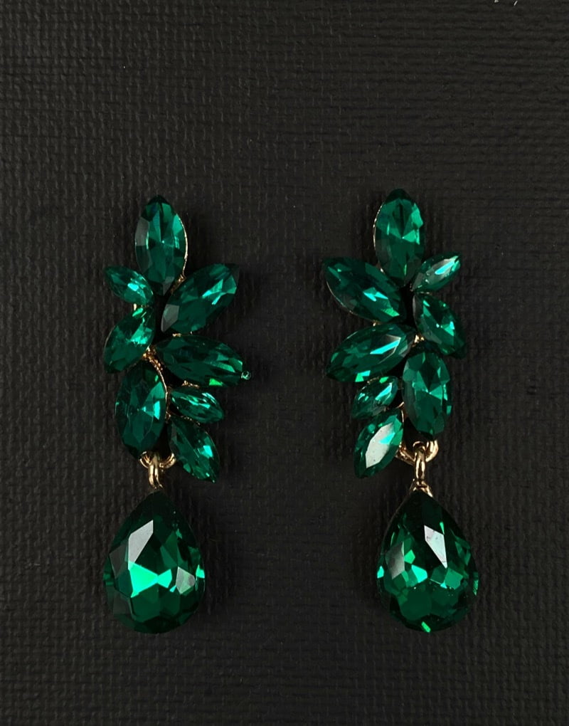 Small leaf drop earrings