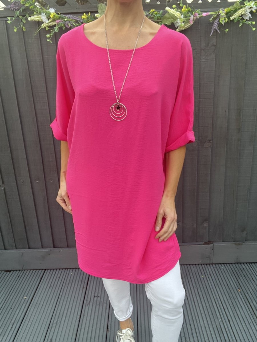 Tunic top with necklace
