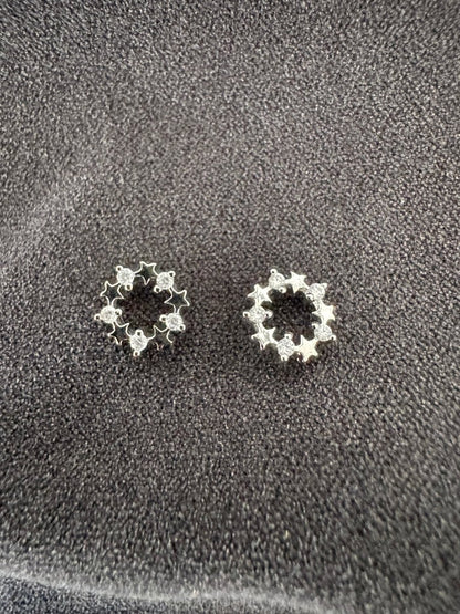 Circle star earrings