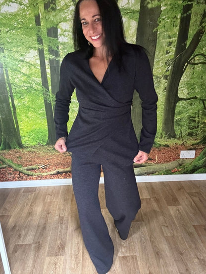 Cross over lounge set