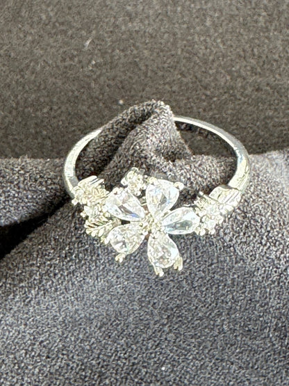Flower ring