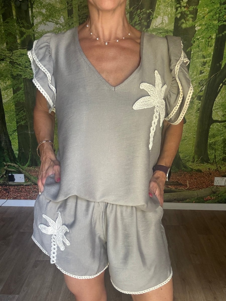 Frill palm shorts set