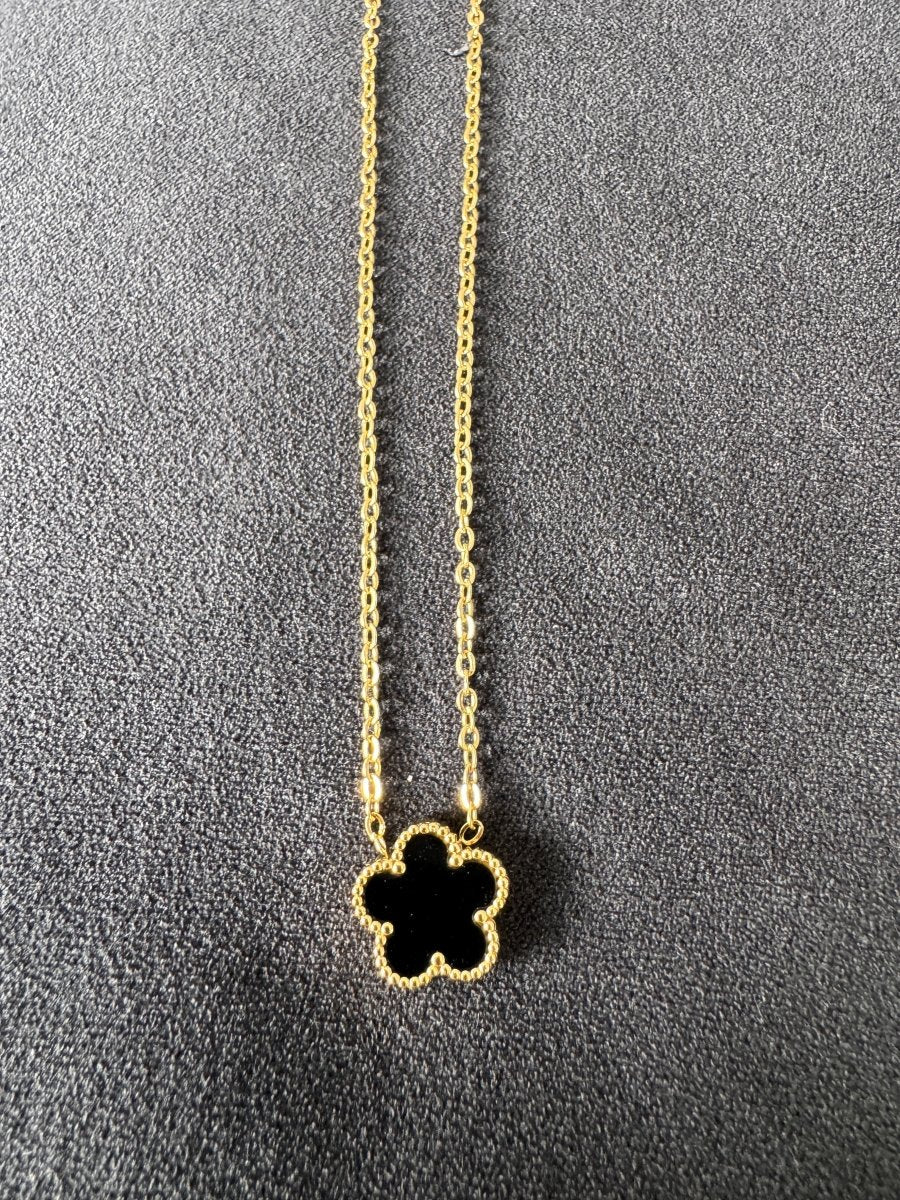 Gold flower necklace