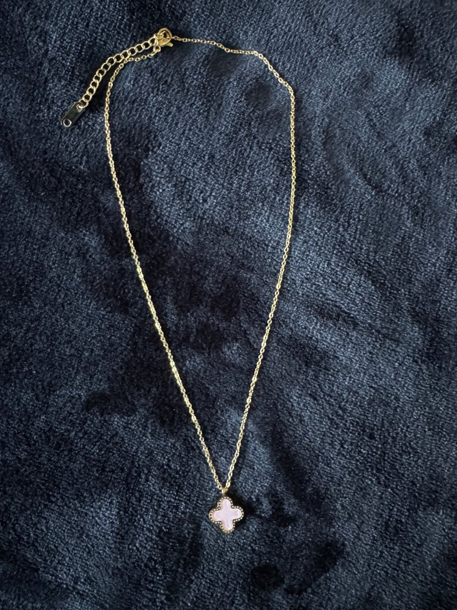 Gold reverse Van cleef