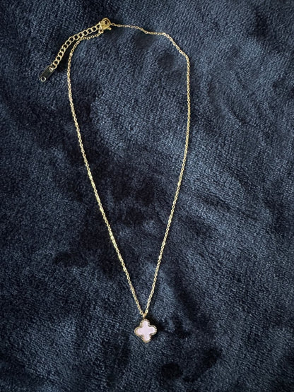 Gold reverse Van cleef
