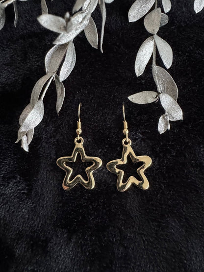 Hollow star earrings