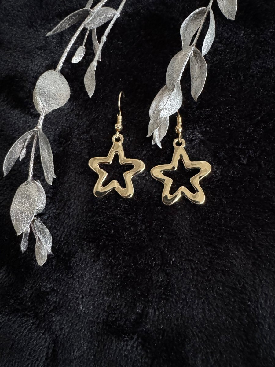 Hollow star earrings
