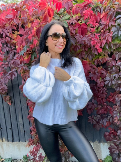 Puff sleeved jumper
