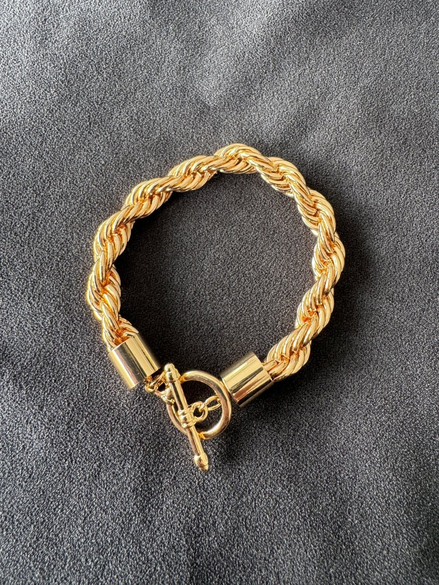 Rope bracelet