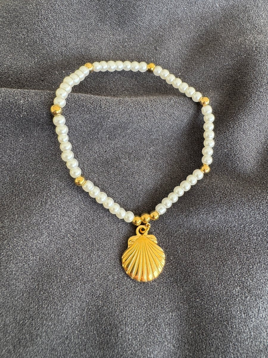 Scallop pearl bracelet