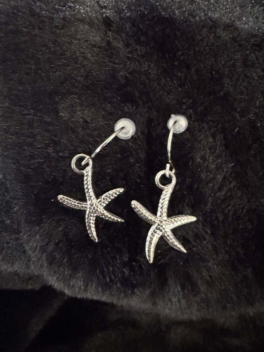 Small starfish earrings