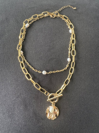 Stacking pearl necklace