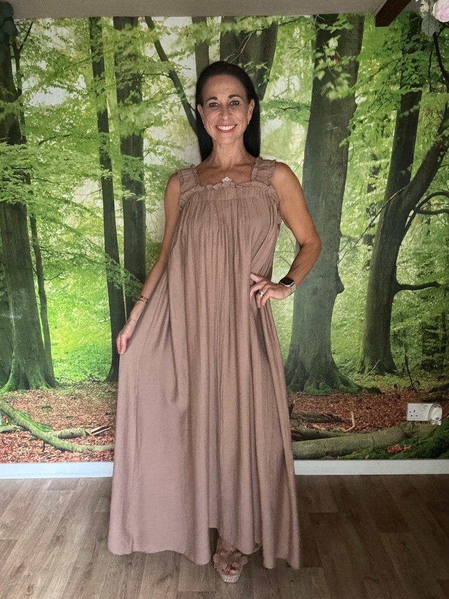 Tan maxi