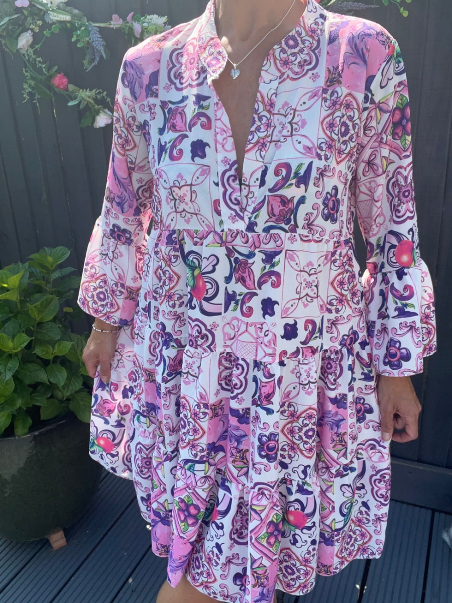 V - neck floaty dress