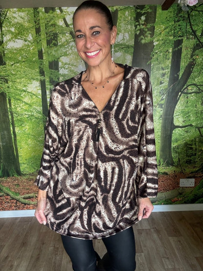 Zebra jersey zip
