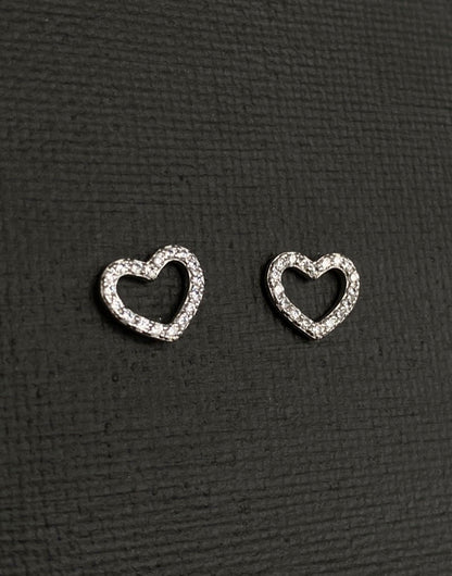 Hollow silver heart earrings