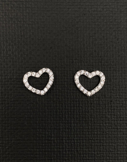 Hollow silver heart earrings