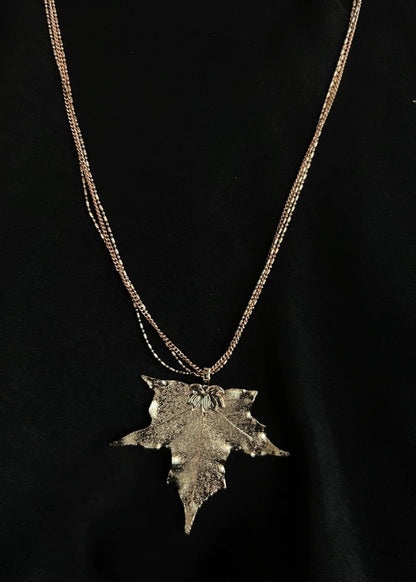 Maple leaf necklace