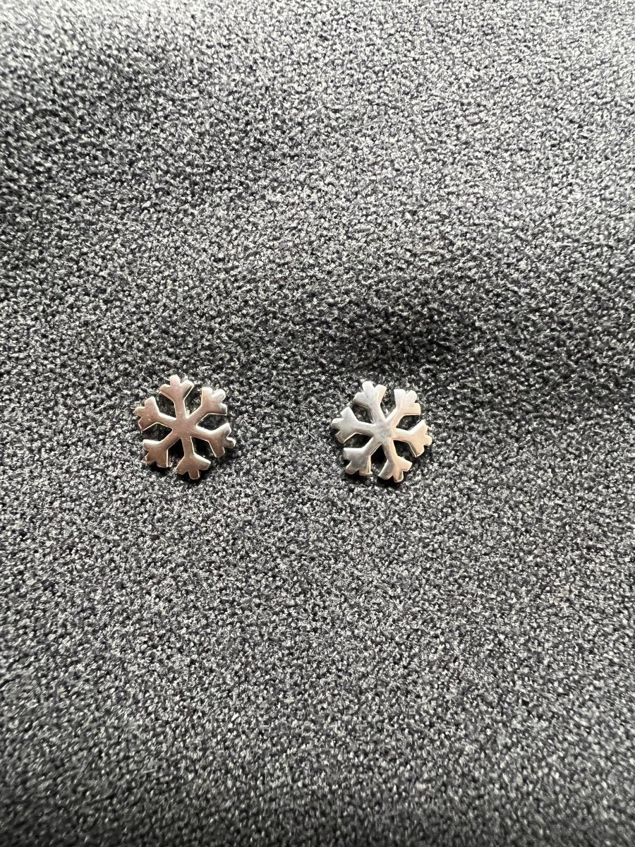 Silver snowflake
