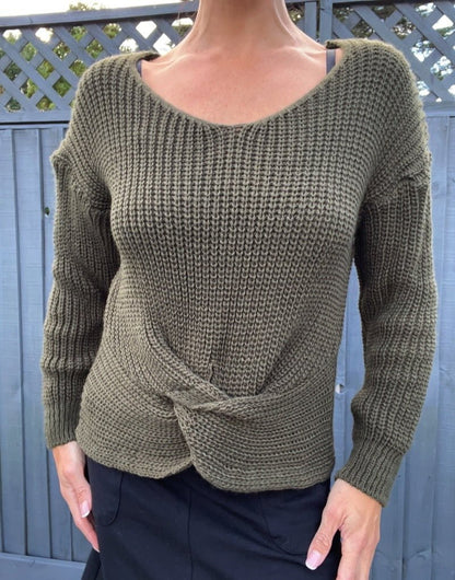 Twisted front jumper